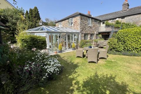 Guest house for sale, Seymour Place, Totnes TQ9