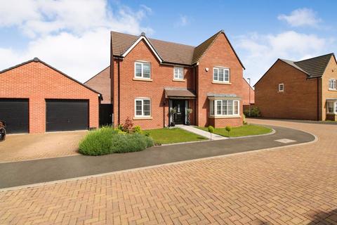 4 bedroom detached house for sale, Buntings Close, Bedford MK44