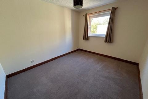 2 bedroom flat to rent, Flat 5, 6 Hazel Drive DD2 1QQ