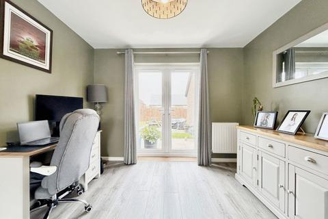 6 Oakfield Gardens, Peterlee, SR8 1BD