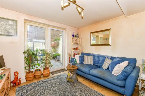 1 bedroom ground floor maisonette for sale, New Street, Horsham, West Sussex