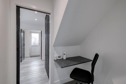 95 Northleach Close, Church Hill, Redditch, B98 8RB