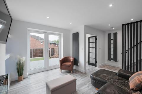 95 Northleach Close, Church Hill, Redditch, B98 8RB
