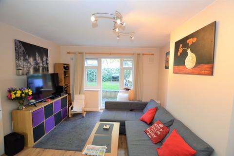 2 bedroom apartment for sale, Tower Close, London, SE20