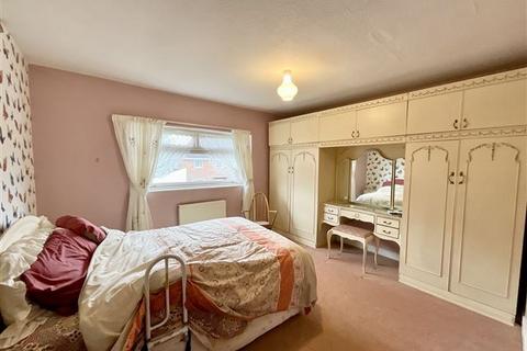 16 Mather Crescent, Sheffield, S9 4GH