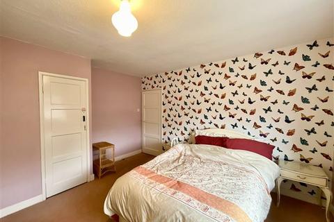 16 Mather Crescent, Sheffield, S9 4GH