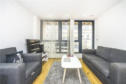 2 bedroom apartment to rent, Tyssen Street, London, E8