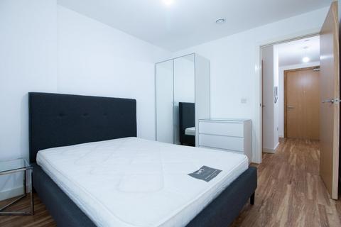 1 bedroom flat to rent, Media City, Michigan Point Tower B, 11 Michigan Avenue, Salford, M50