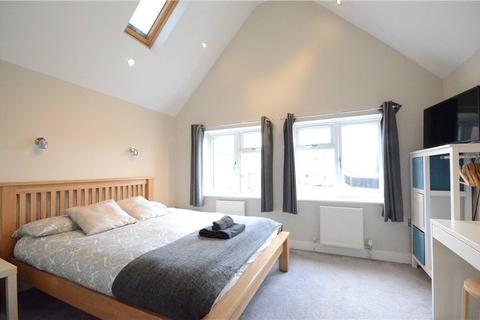 3 bedroom end of terrace house for sale, Gordon Road, Farnborough, Hampshire
