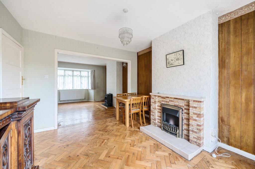 Sitting/Dining Room