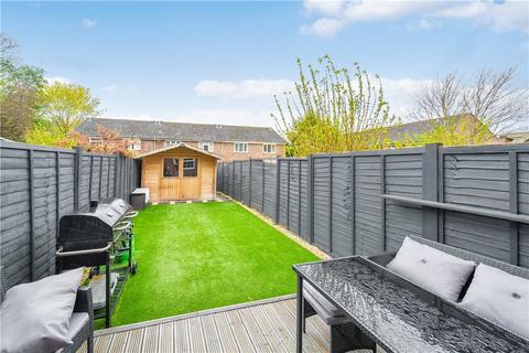 33 Beeton Close, Pinner, HA5 4NZ