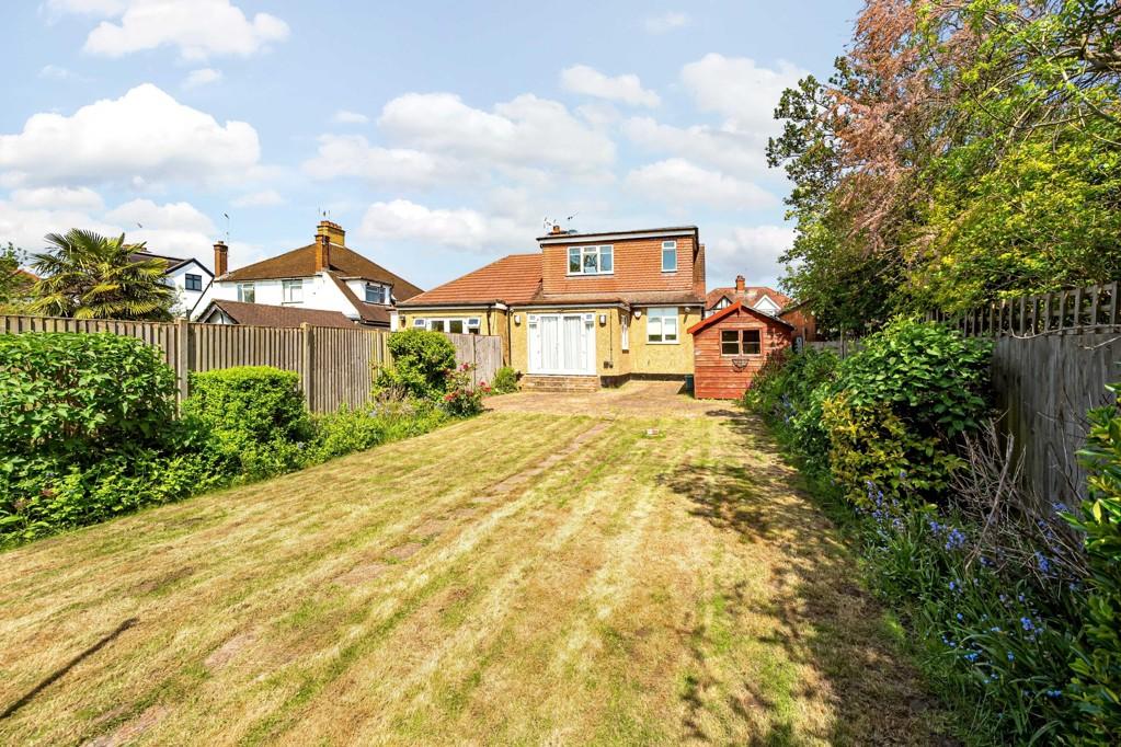 North View, Pinner, Middlesex 3 bed bungalow for sale £735,000