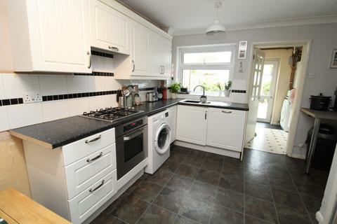 3 bedroom terraced house for sale, High Street, Hanslope, Milton Keynes