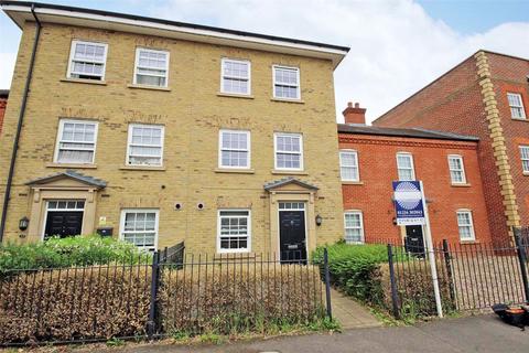 5 bedroom terraced house for sale, Greenkeepers Road, Great Denham, Bedford, Bedfordshire, MK40