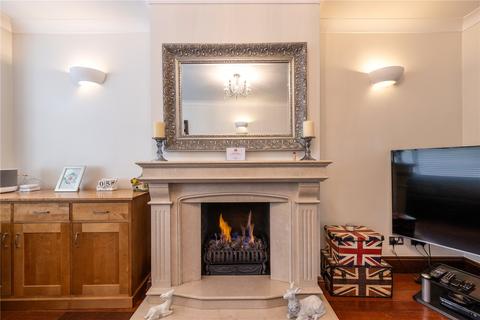14 Venetia Road, Luton, LU2 7XD