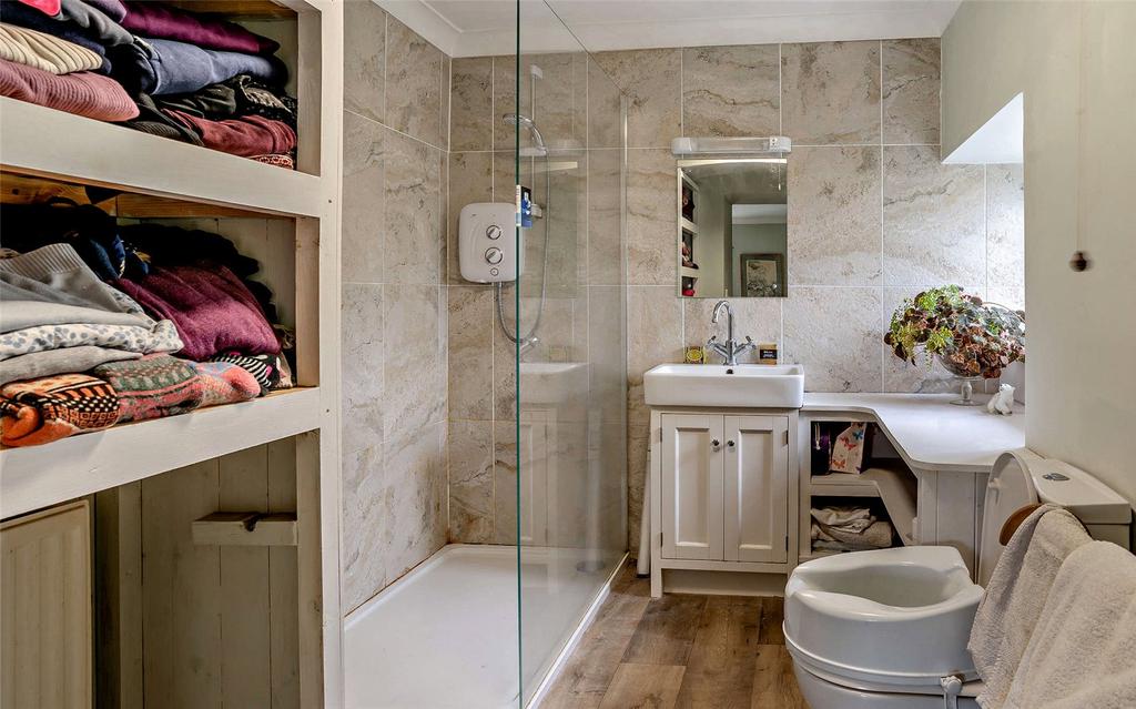En Suite Shower