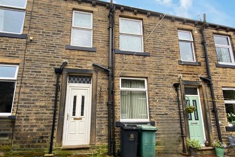 2 bedroom terraced house to rent, Thorn Street, Haworth, Keighley, BD22 8AA