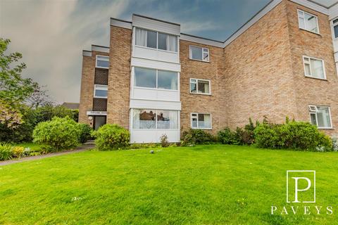 1, Portland House Fourth Avenue, Frinton-on-sea, CO13 9HB