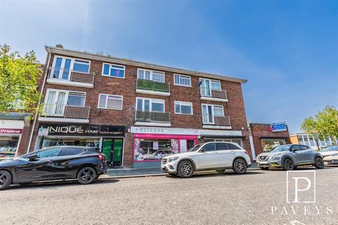 2 bedroom flat for sale, Connaught Avenue, Frinton-On-Sea