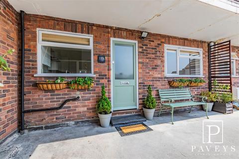 137a Connaught Avenue, Frinton-on-sea, CO13 9PS