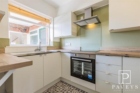 137a Connaught Avenue, Frinton-on-sea, CO13 9PS