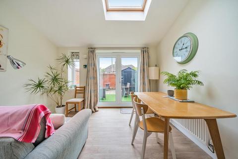 3 Fothergill Place, Thame, OX9 2BP