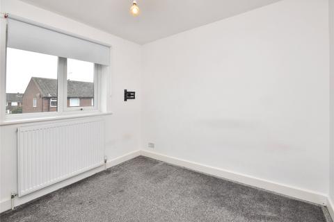 77 Acaster Drive, Garforth, Leeds, LS25 2AX