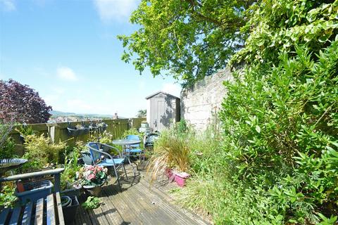 2 bedroom terraced house for sale, SHORT WALK TO BEACH * LAKE