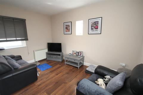 1 bedroom flat to rent, High Street, Hemel Hempstead