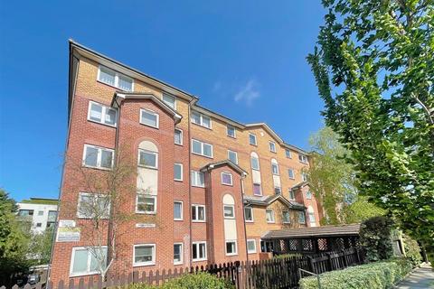 1 bedroom apartment for sale, Amber Court, Holland Road, Hove