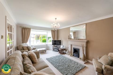 8 Loxley Mount, Campsall, Doncaster, DN6 9RD
