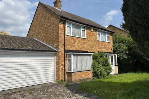 4 bedroom detached house for sale, Shernolds, Maidstone