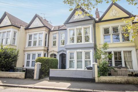 122a Cambridge Road, Southend-on-sea, SS1 1ER