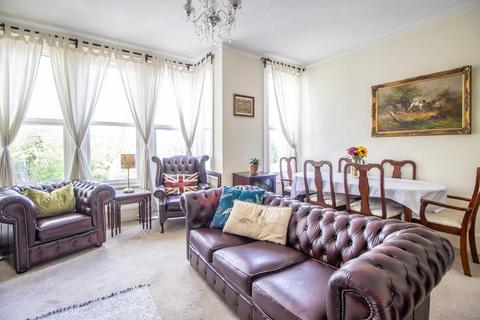 122a Cambridge Road, Southend-on-sea, SS1 1ER