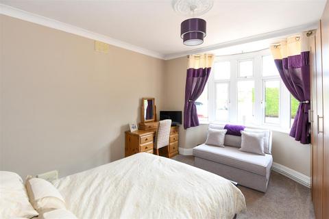 74 Bradley Road, Trowbridge, BA14 0RA