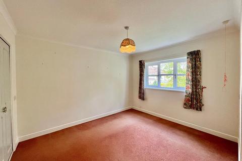 2 bedroom end of terrace house for sale, Restway Gardens, Bridgend County Borough, CF31 4HY