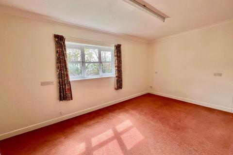 2 bedroom end of terrace house for sale, Restway Gardens, Bridgend County Borough, CF31 4HY