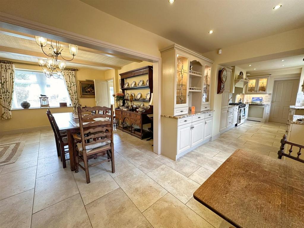 Clitheroe Road, West Bradford, Ribble... 4 bed detached house for sale
