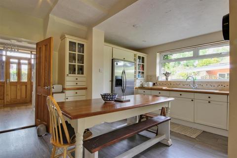 10 Chapel Close, Skidby, Cottingham, HU16 5TJ