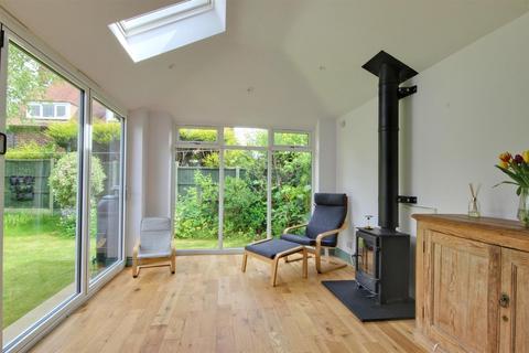 10 Chapel Close, Skidby, Cottingham, HU16 5TJ