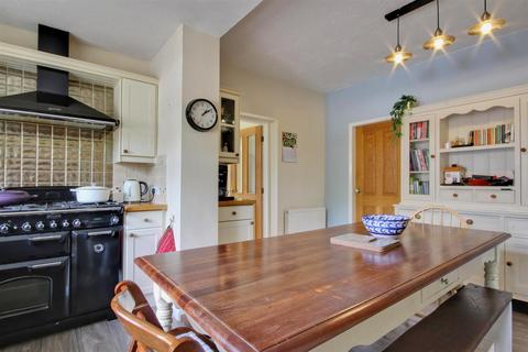 10 Chapel Close, Skidby, Cottingham, HU16 5TJ