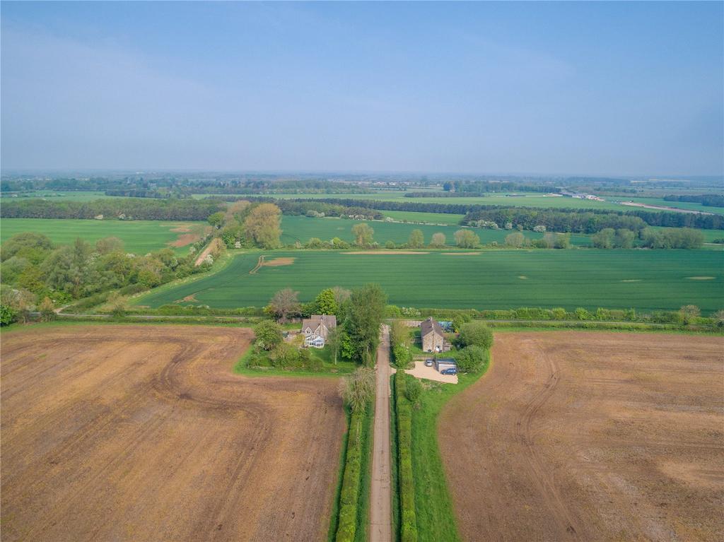 Lot 4 | Alex Farm, Swindon... Land - £6,750,000