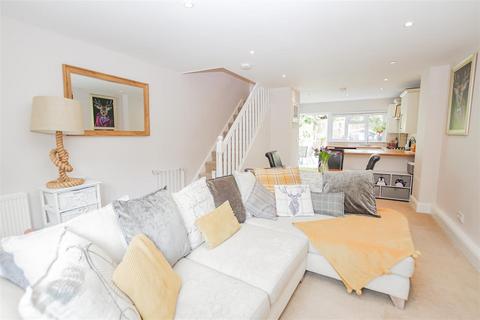 42 Chapel Hill, Crayford, Dartford, DA1 4BY