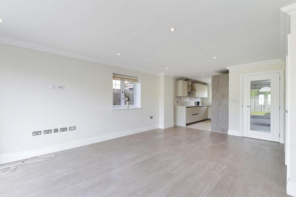 5 Alder Grove (10)-1920.jpg