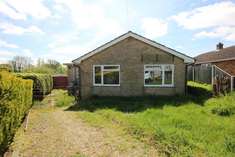 2 bedroom detached bungalow for sale, Stanley Close, Cantley NR13