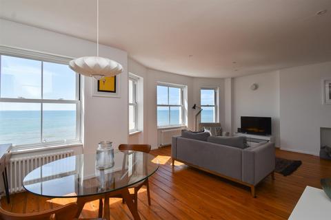 1 bedroom flat for sale, Eversfield Place, St. Leonards-On-Sea TN37