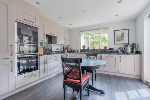 8 Baron Close, Bitton, Bristol, BS30 6LS