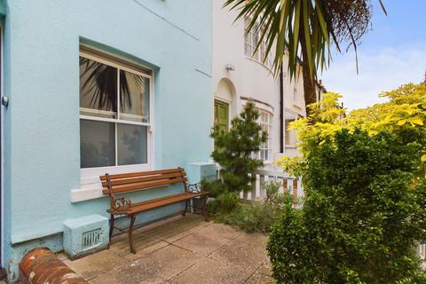 2 bedroom cottage for sale, Frederick Gardens, Brighton