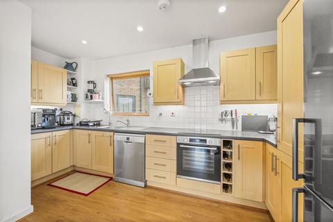 2 bedroom apartment for sale, Ainsworth Court, Plough Close, NW10