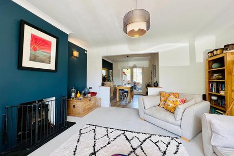 3 bedroom semi-detached house for sale, Woodlands Close, Penenden Heath
